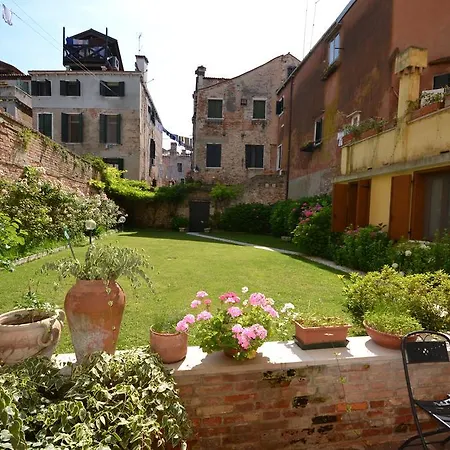 Hotel apartamentowy Corte Nova 2*