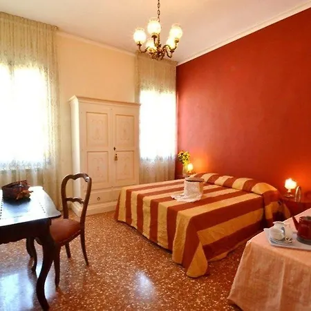 Hotel Mignon 3*