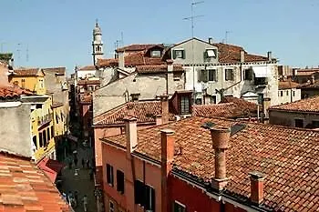 Palazzo Marcello Al Sole
