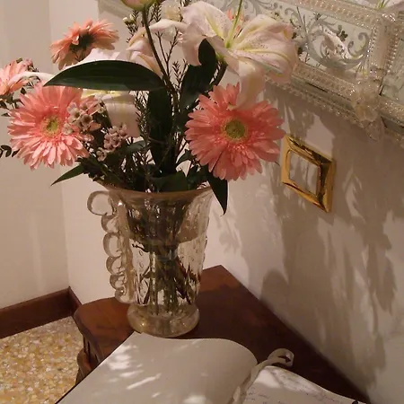 Bed & Breakfast Apostoli Palace 3*
