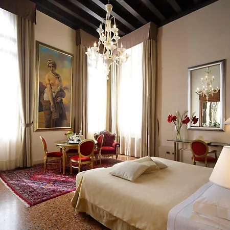 Hotel Liassidi Palace Venice