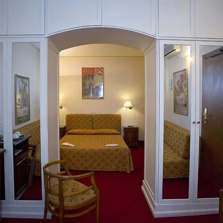 Hotel Agli Alboretti 3*