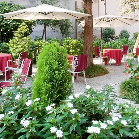 Hotel Amadeus