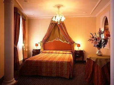 Kette 4* Wenecja