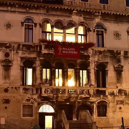 Bed & Breakfast La Porta D'oriente