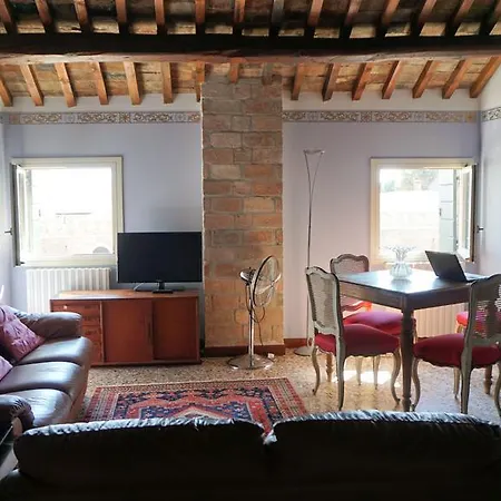 Ca Arsenale דירה *