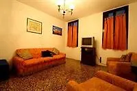 Grifone Apartment