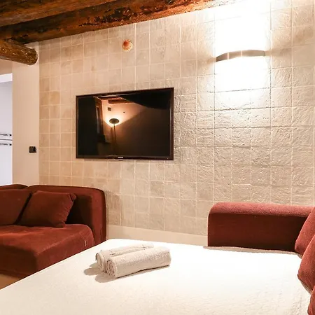 Metropole House Venice