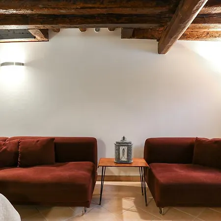 Apartment Metropole House *