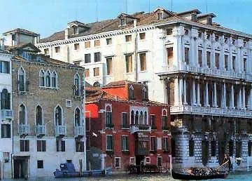 Hotel San Cassiano Ca'favretto 4*