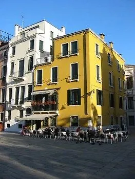 בית הארחה Residenza Nobile - Locazione Turistica ונציה