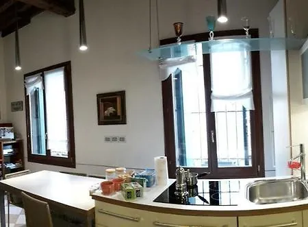 Apartment In A Lovely Garden Biennale Flat