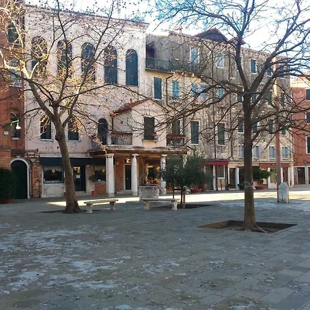 Vals In * Venice