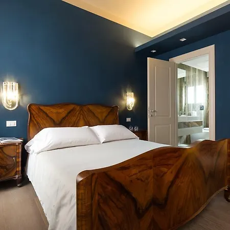 Liassidi Palace 4* Venice