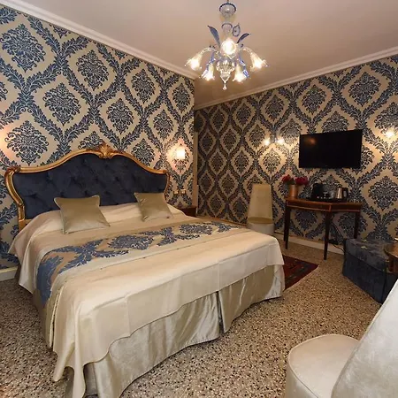40.17 San Marco 2* Venetië
