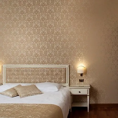 Ca' D'oro - Wenice Deep Culture Hotel