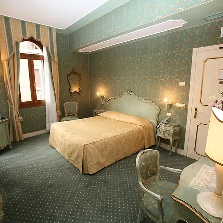 B&B 로칸다 카 델 브로키 베니스