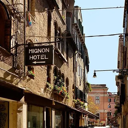 Mignon Hotel