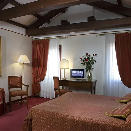 Hotel Ca' D'oro - Wenice Deep Culture Benátky