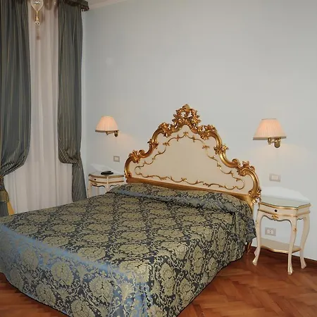 Alloggi Santa Sofia Velence