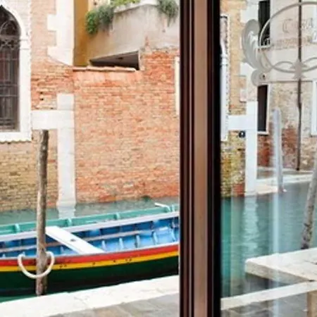 Casa Rezzonico Bed & Breakfast
