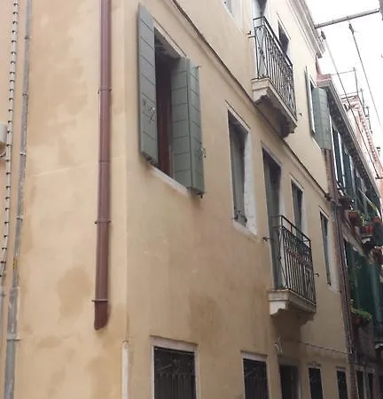 Angolo Fiorito Inn