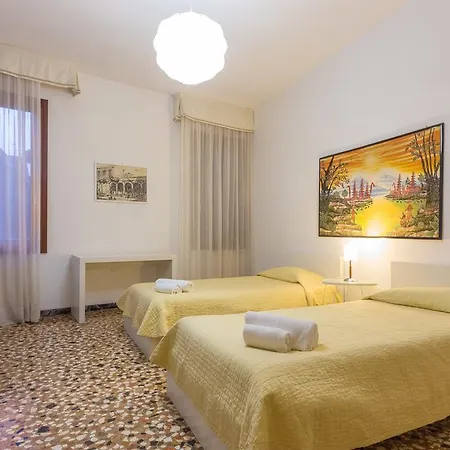 Apartment - S. Samuele *