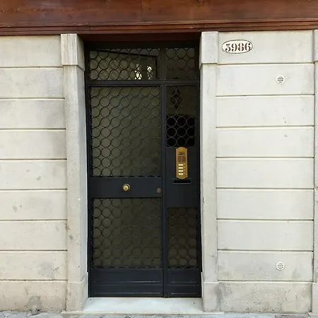 Alloggi Rivetta Affittacamere Venezia