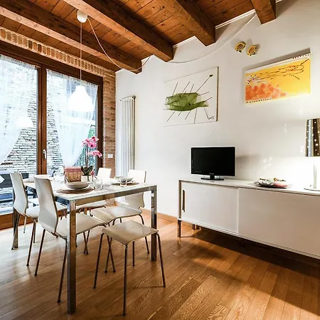 Bluesky - Cannaregio Court Of By Wonderful Italy Apartamento