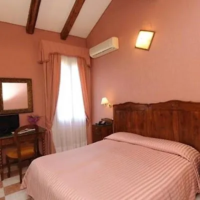 Hotell Rosa