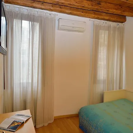 Guest house Ca' Corte Rota *