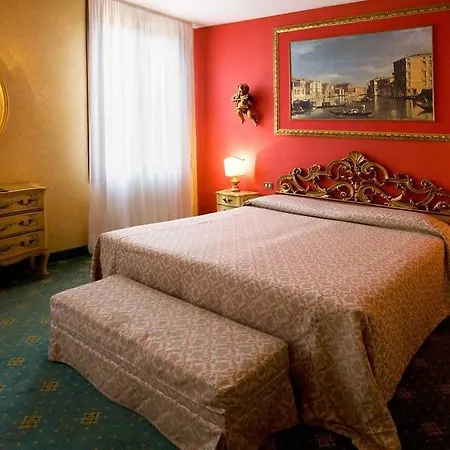 Amadeus Venice