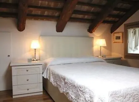 Angolo Fiorito Inn 3*