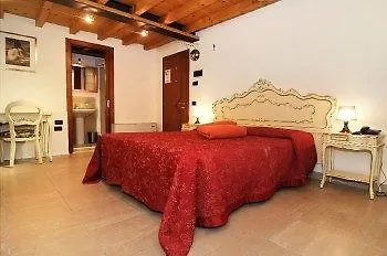 Bed & Breakfast Ca' Fontanea 3*