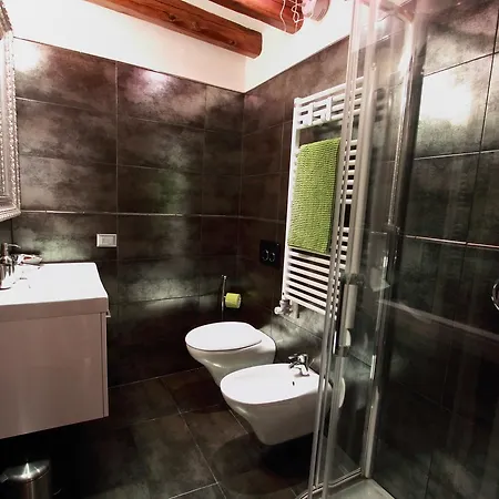 Ca Sacrestia Apartment