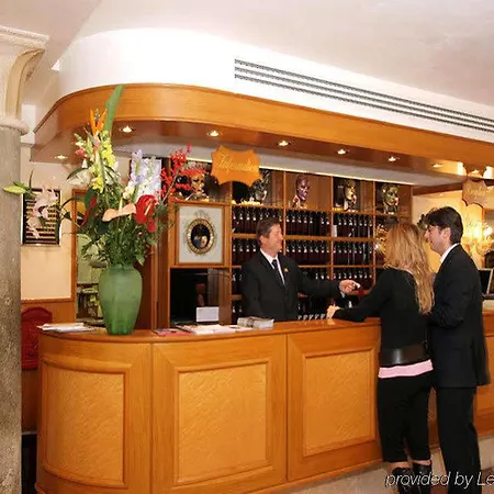 Rialto Hotel 4*