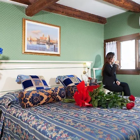 Nuova Residenza Laguna * Venice