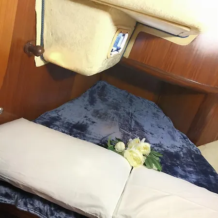 Bed&boat Eolo 3