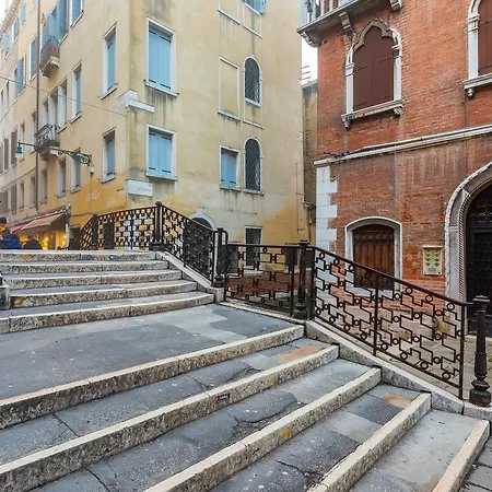 Apartment San Provolo