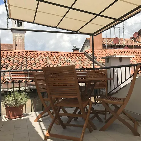 Appartement Homes & Holidays Art District Venise