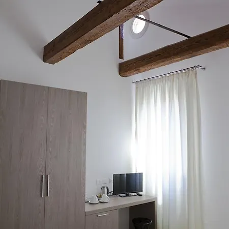 Al Pozzo Di Luce 2*