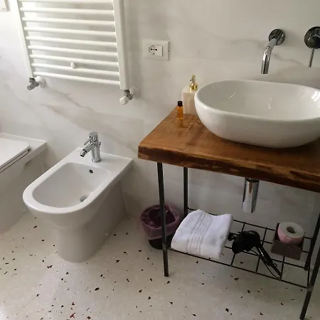 فندق مبيت وإفطار Al Pozzo Di Luce 2*