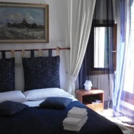 Guest house Santa Sofia 2*