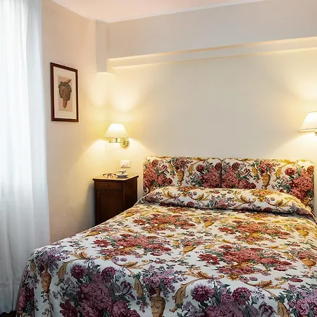Agli Alboretti 3*