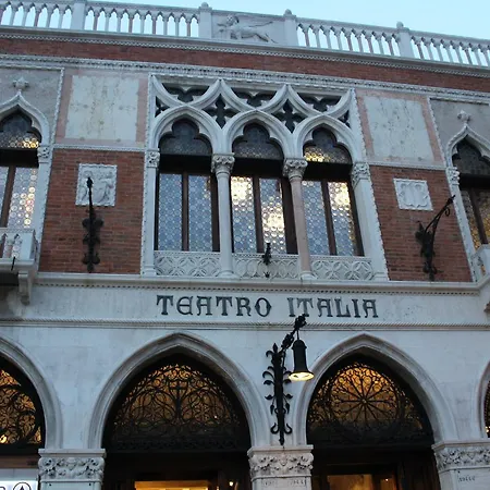 Ca' Venere Cannaregio * Venedik