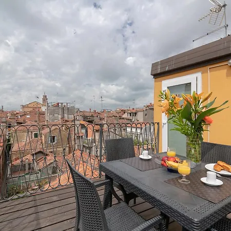 Apartment Ve.n.i.ce Cera San Marco Terrace Venice