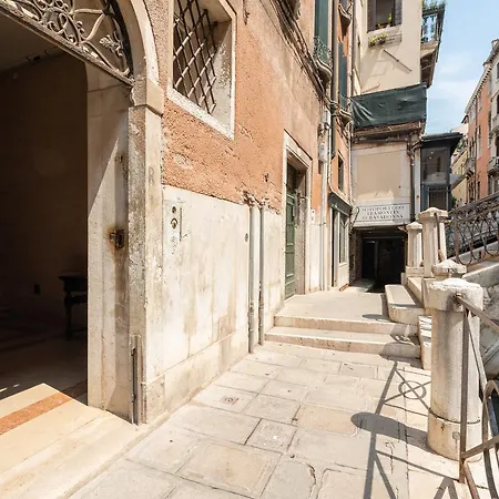 Ve.n.i.ce Cera Casa Dolce * Venice