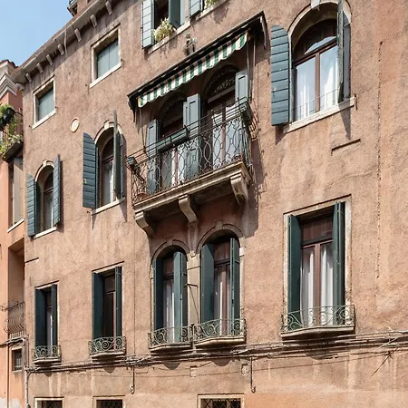 Ve.n.i.ce Cera Casa Dolce Apartment