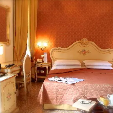 Apostoli Palace Bed & Breakfast
