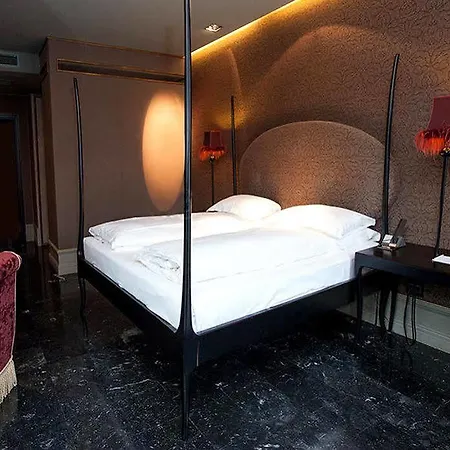 Palazzo Barbarigo Sul Canal Grande Hotel 4*